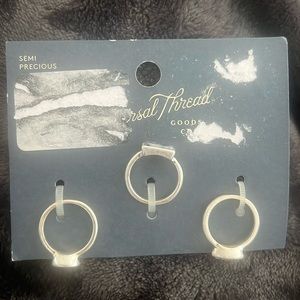 Set of 3 beautiful silver rings with blue stone. Size 8